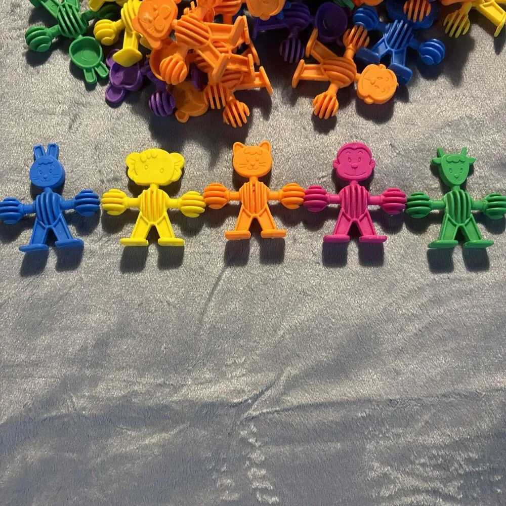 Set of 50 Linking Animals for Fine Motor Skills for Kids